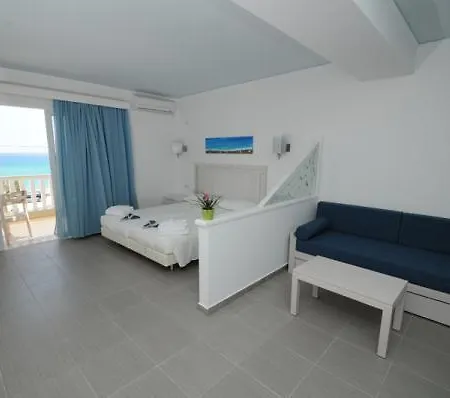 Almyra Village מלון דירות *